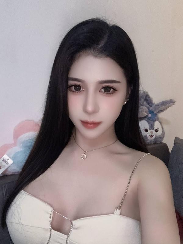 天河性感御姐琪琪