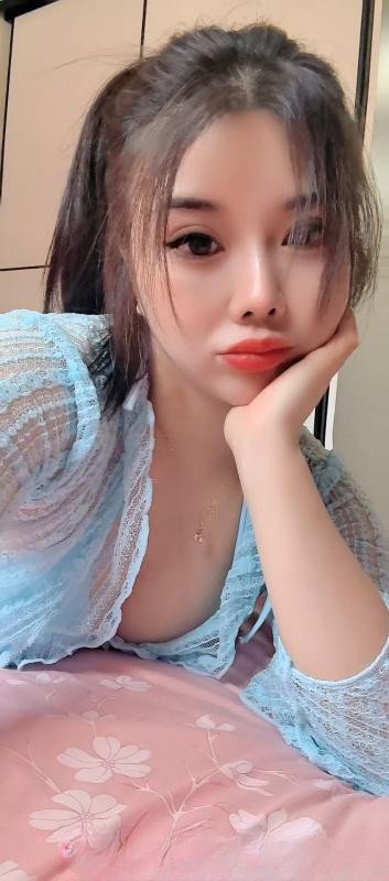 再次返食石路少妇