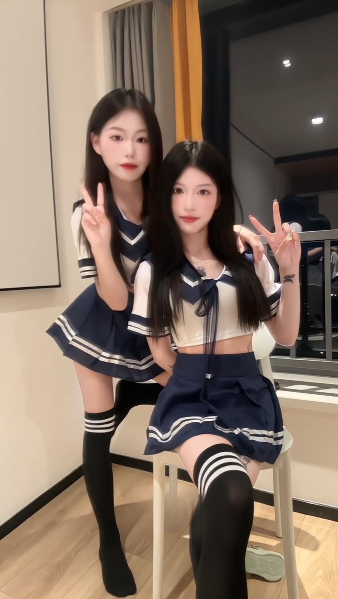 松江新茶双胞胎.可双人游戏
