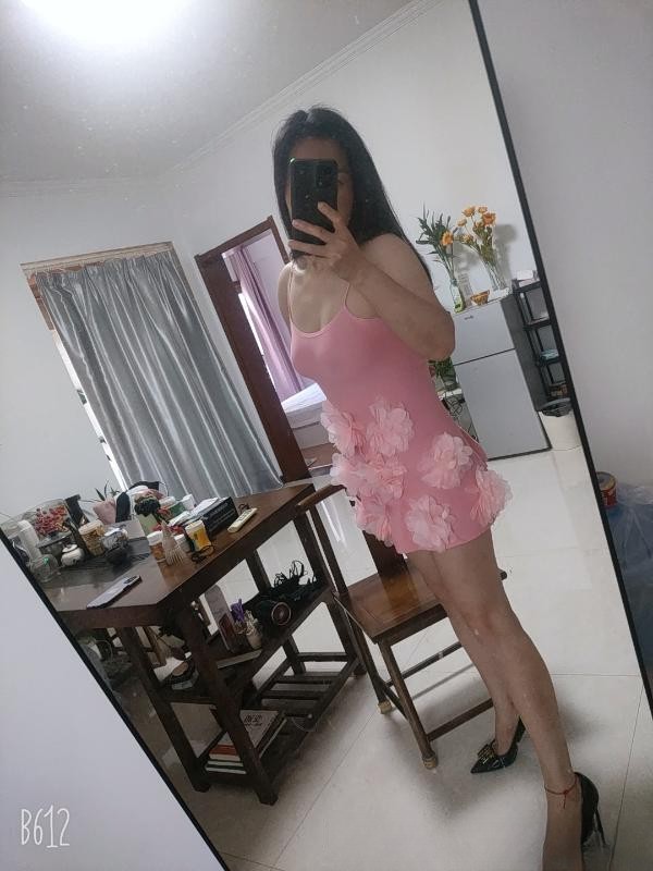 泡泡浴颜值小姐姐