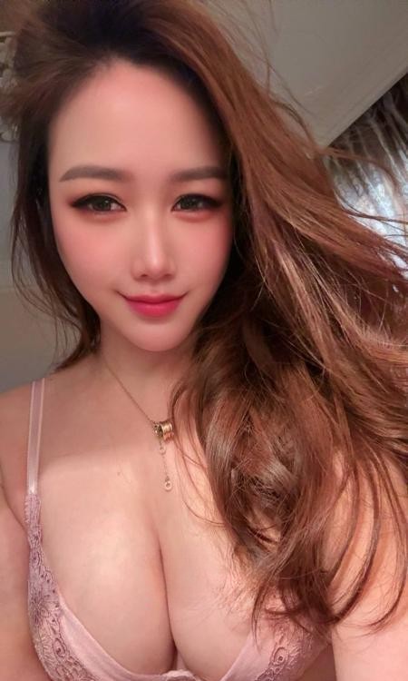 二刷翘臀榨汁机