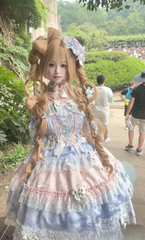 07年百变萝莉小妹妹