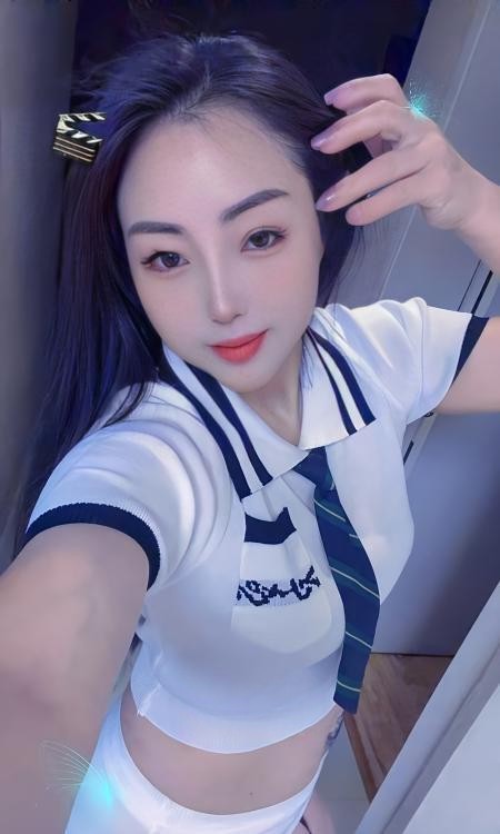 性感小骚妹又粉又紧