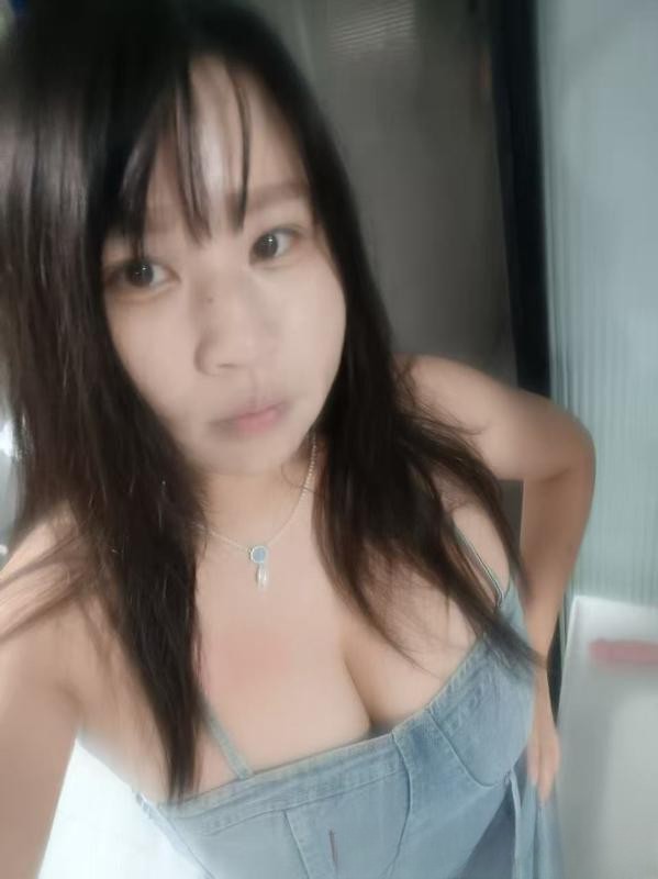 常府街大奶细腿