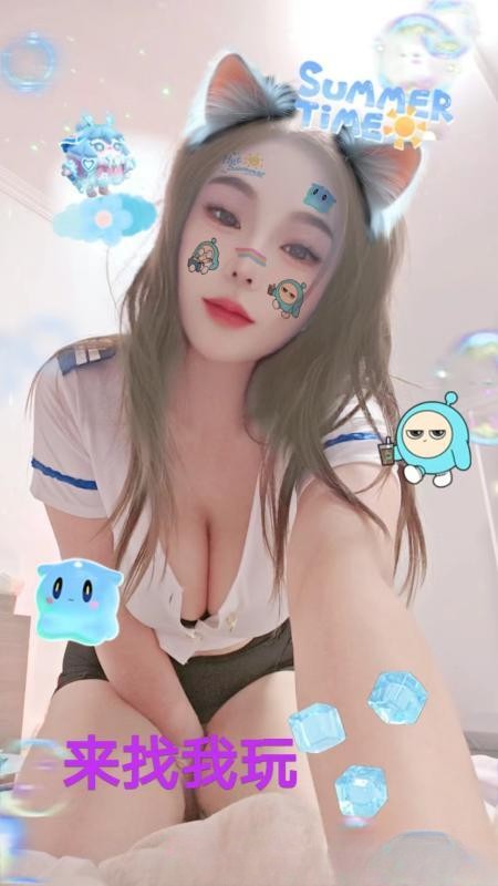 镜前爆乳榨汁战神西西