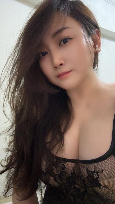 大奶少妇微微