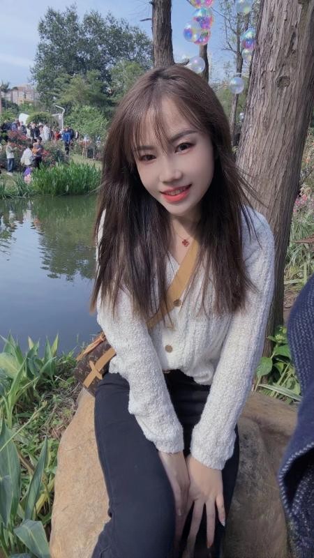 乳神萌萌