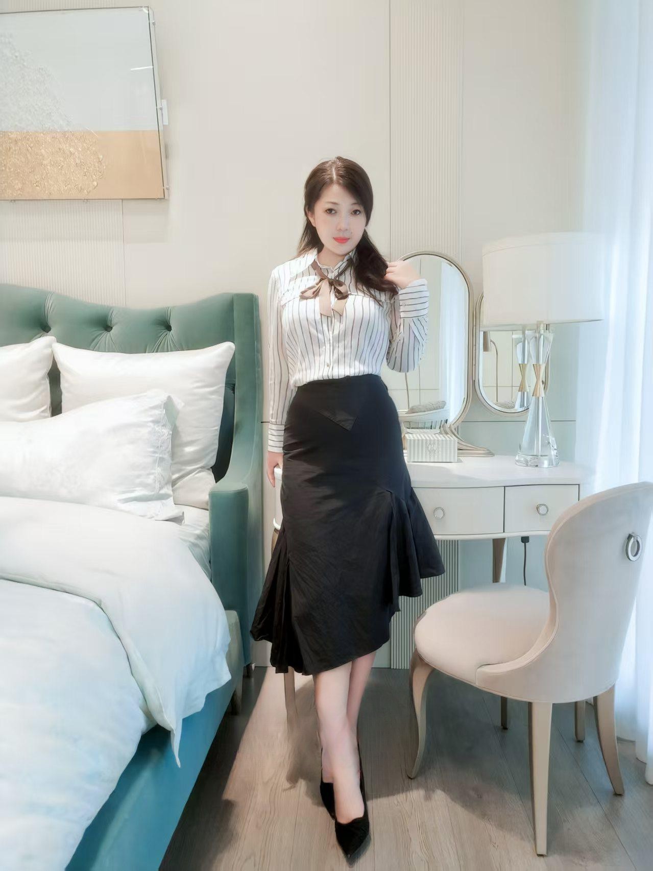 精致丰满小少妇