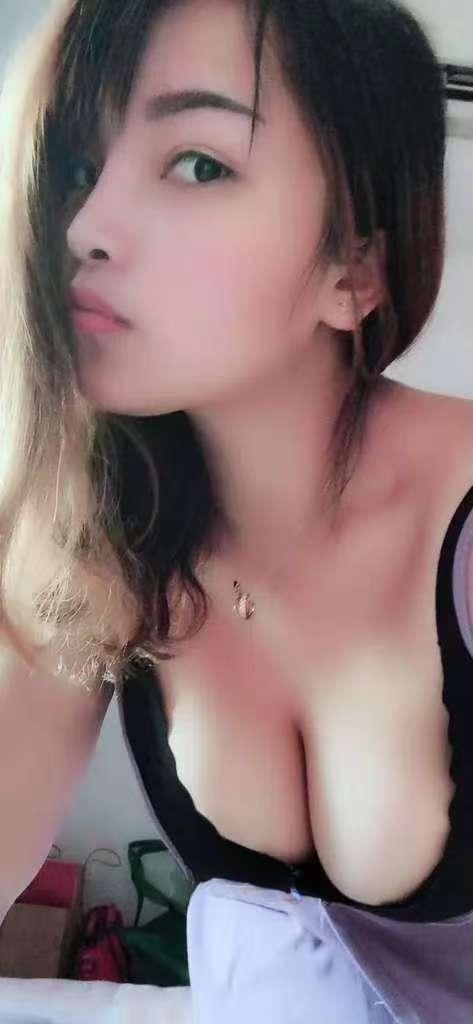 F奶巨乳晨曦