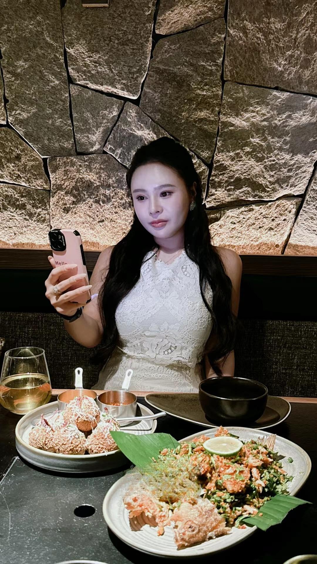 爆乳小网红糖果线下约战