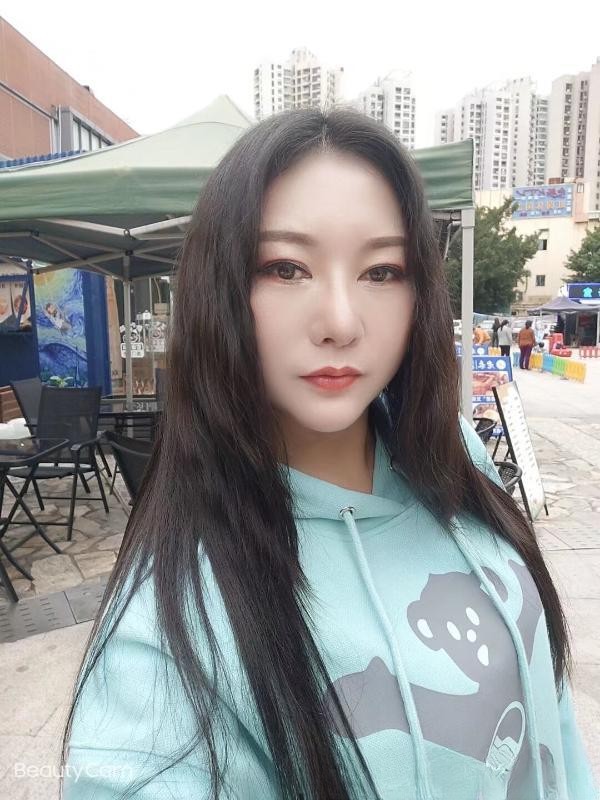 风骚少妇梦雪