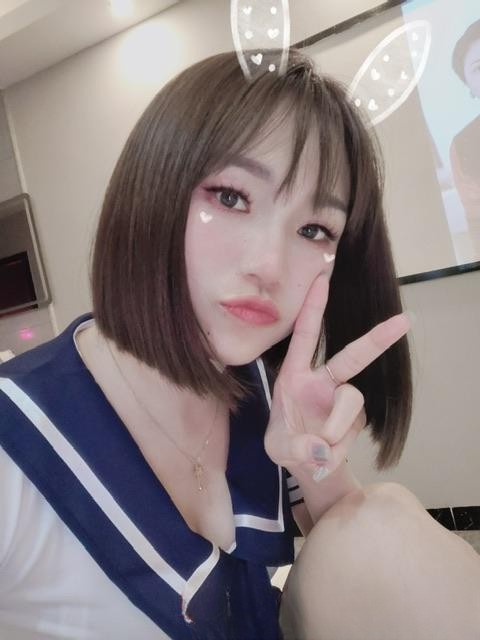 服务型短发御姐