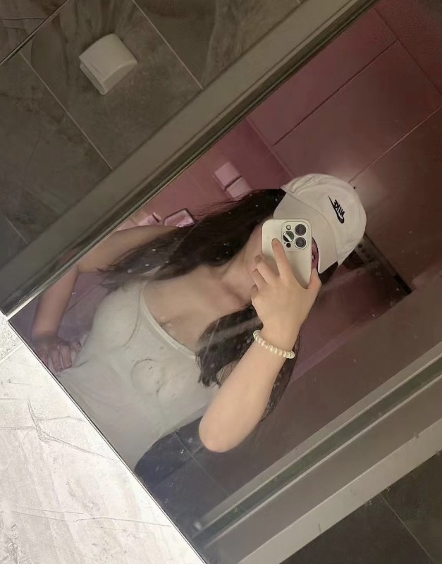 河东梦瑶