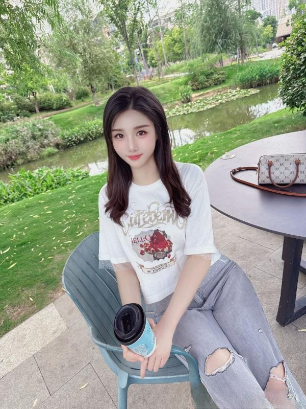 昆明性价比丽丽
