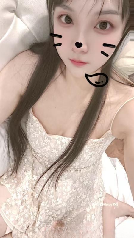 上城居家文静人妻