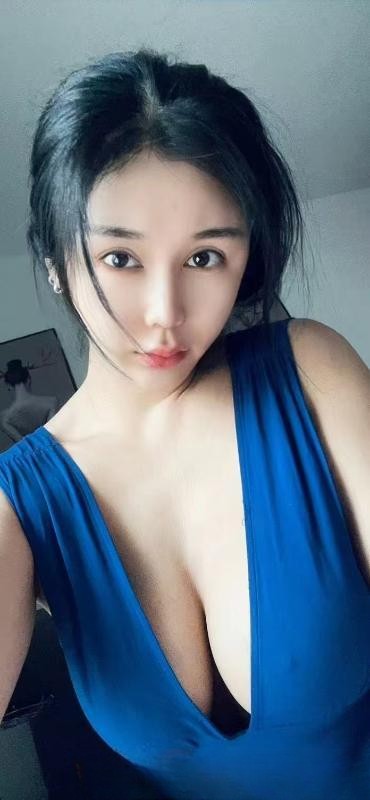 诱人美臀女神丝丝