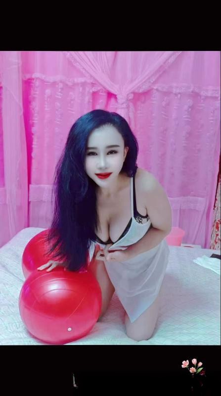奉天大奶风骚御姐