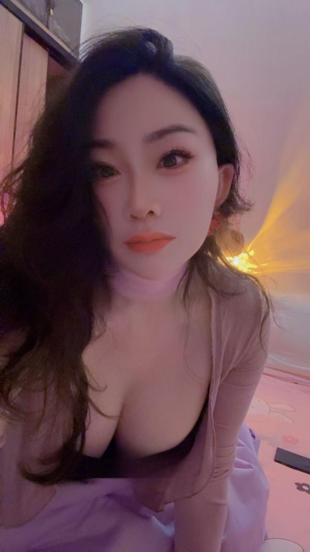 丰满性感御姐可上门