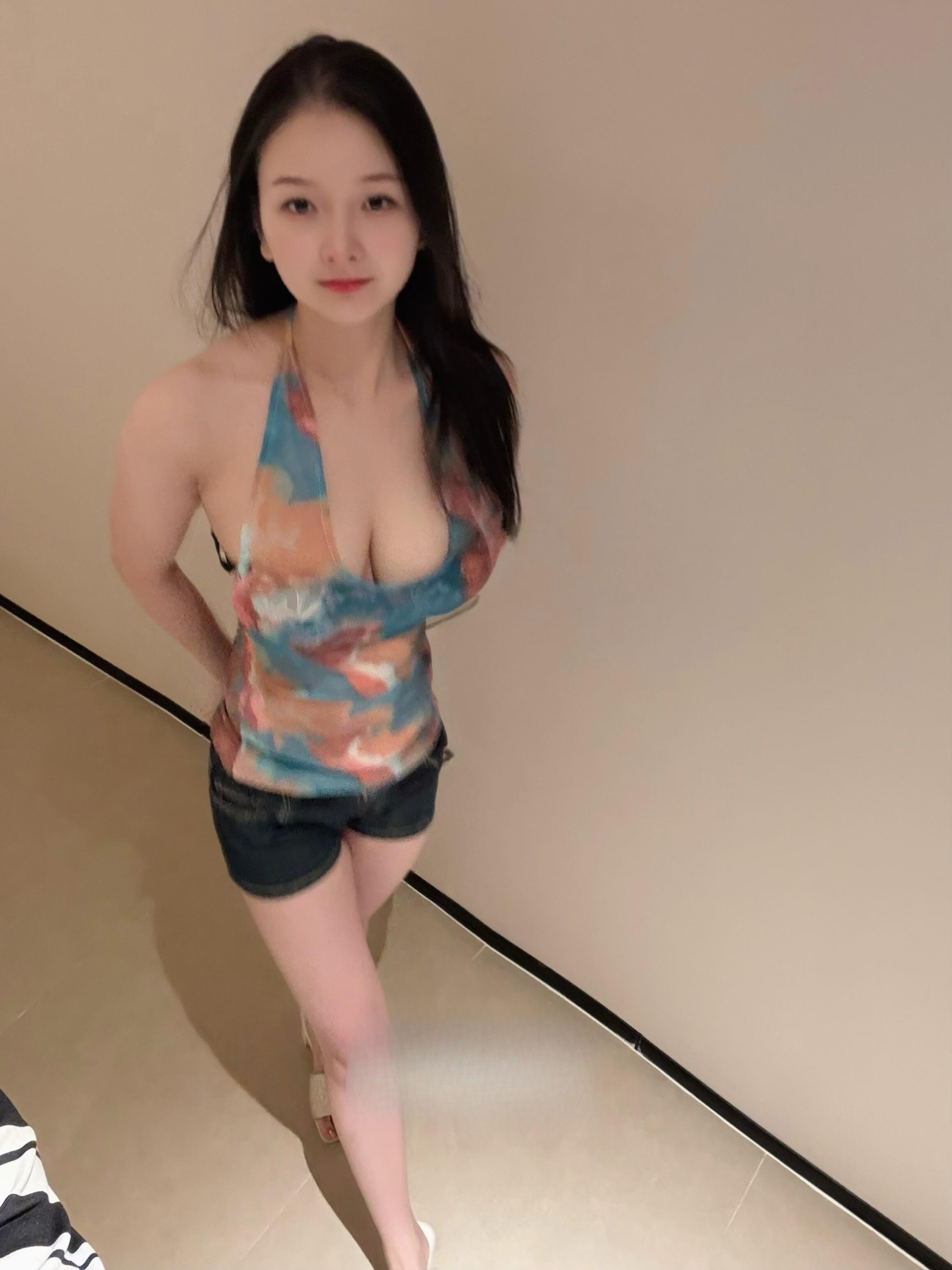 郑州长腿兼职白虎小美