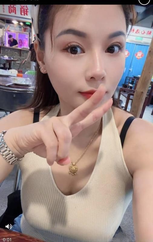 滨江大胸少妇