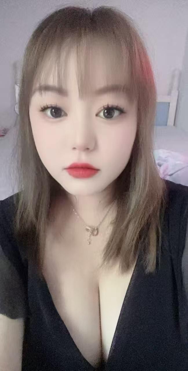 温柔水多大奶骚妹