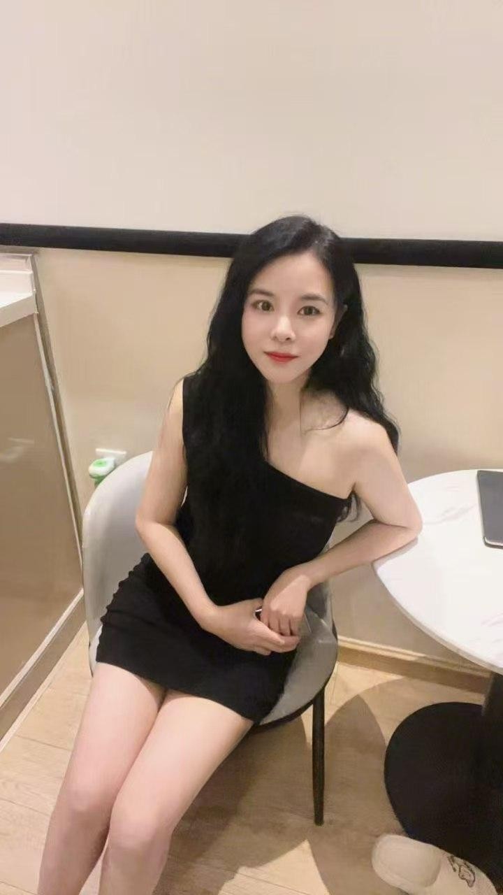 性感火辣小姐姐