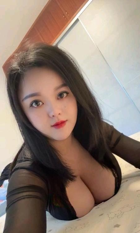 大战大奶骚妇