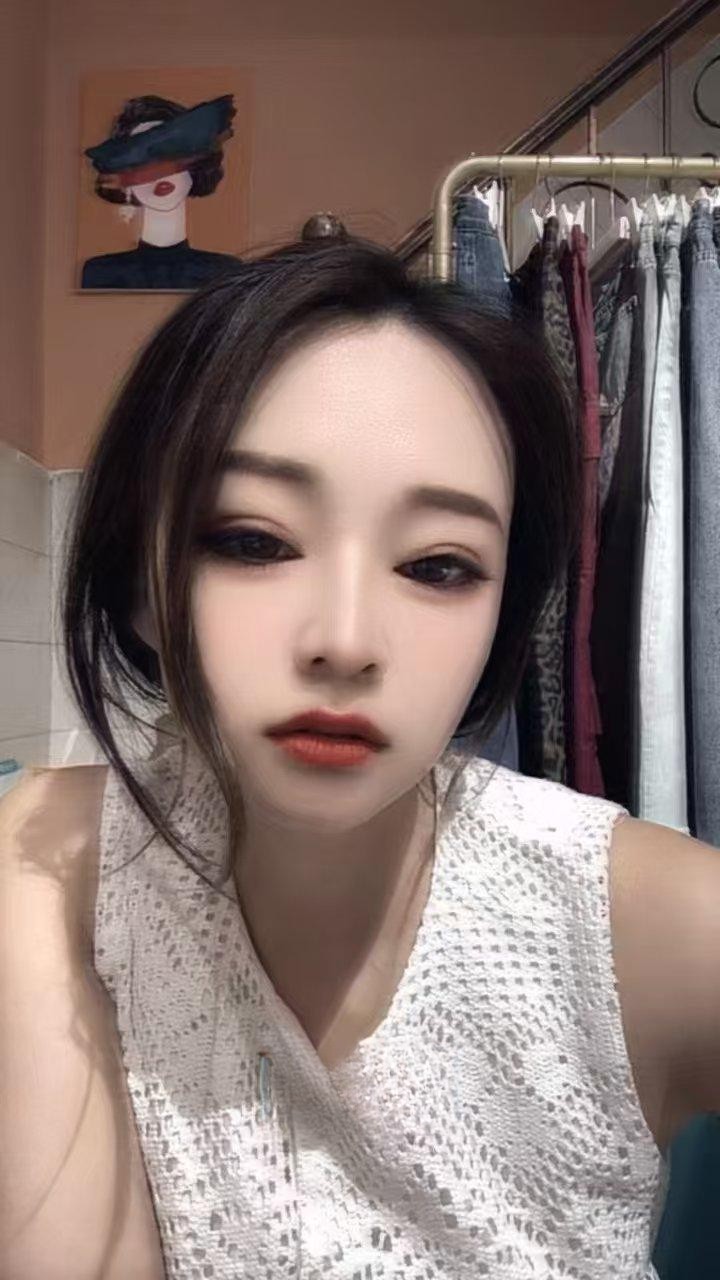 邻家风骚小妹