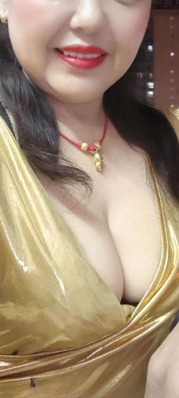 SM大胸风骚少妇