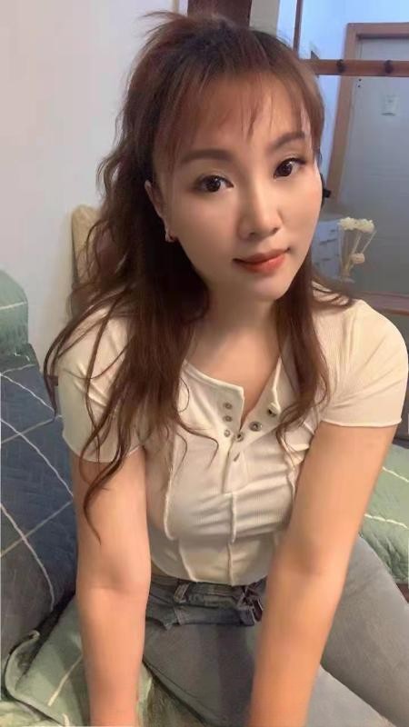 一字马小姐姐