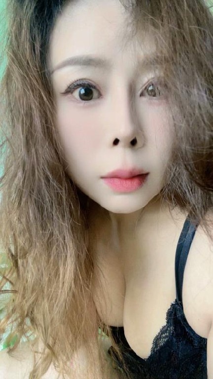 南信大附近大奶熟妇