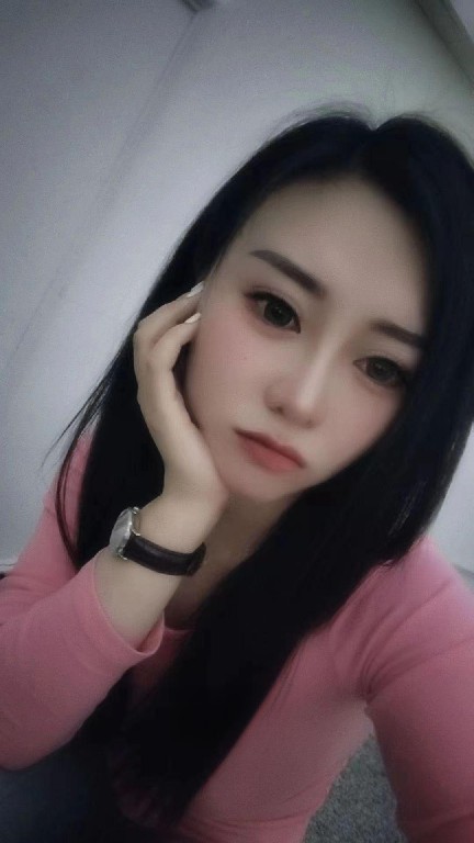性感翘臀大胸高颜值御姐