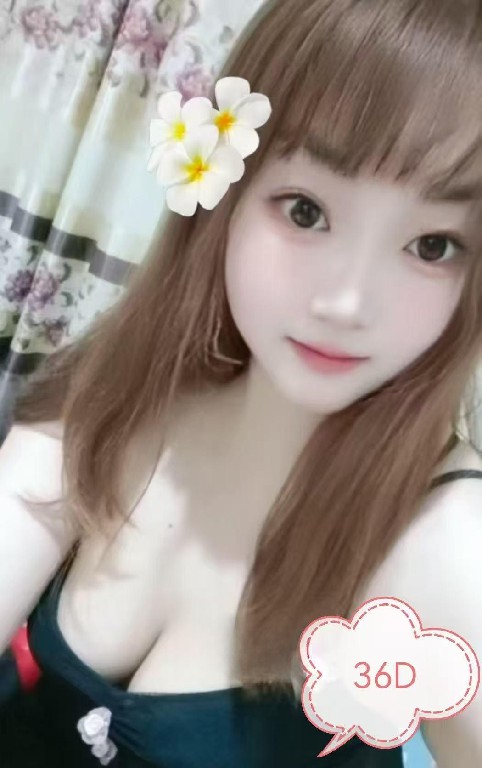 萌萌哒骚气少女