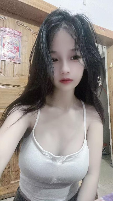 未央性感风骚嫩女