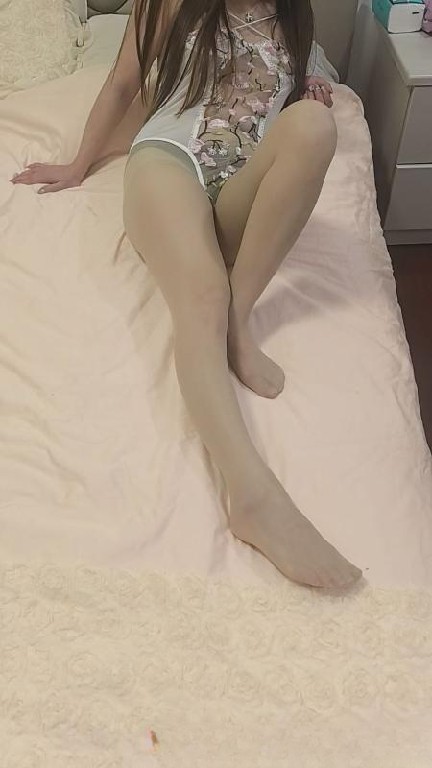 杨浦实惠小姐姐