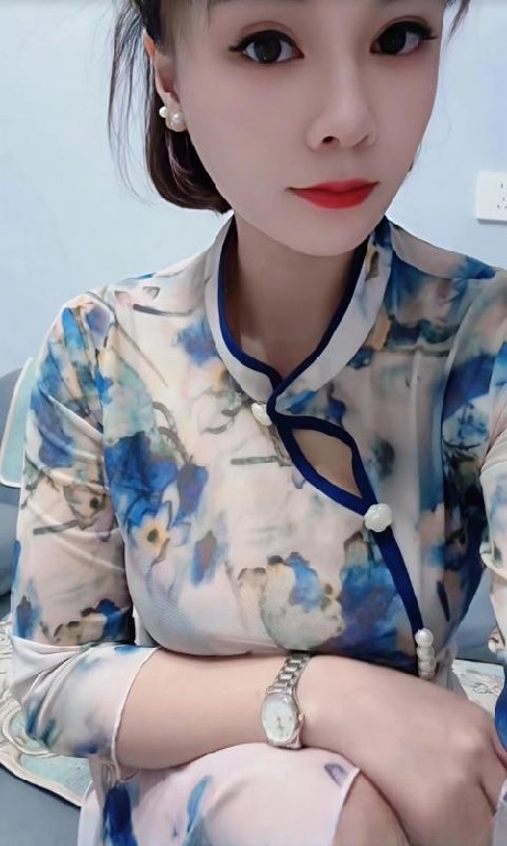 滨江性感丰满大嫂