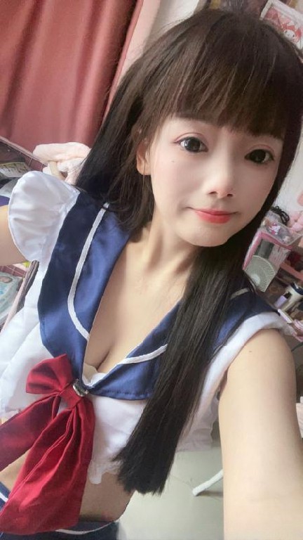 雨花萝莉冰儿