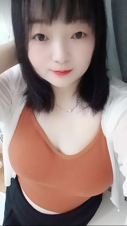 微胖大胸姐姐