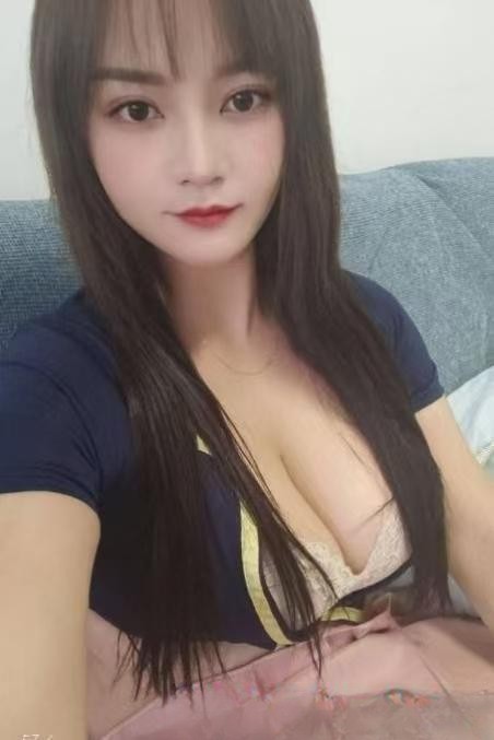 E奶瘦腰骚货