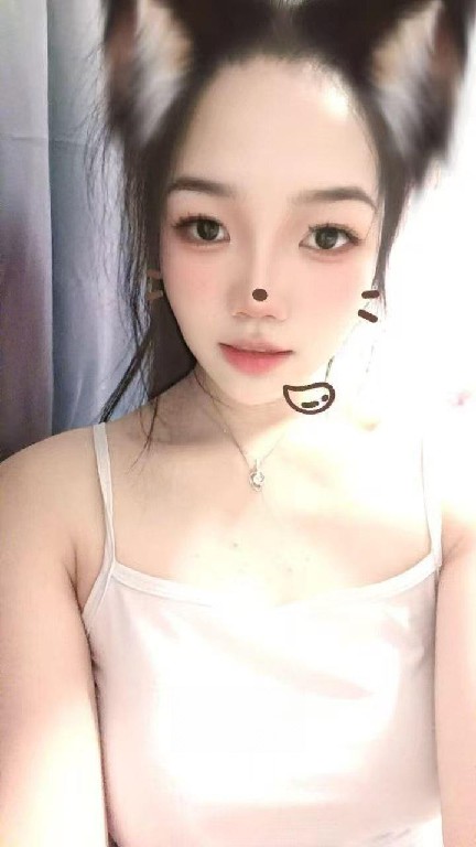 服务好性感骚b奶妹