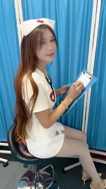 性感韵味美妞