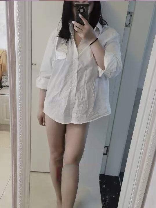 巨乳人妻兼职