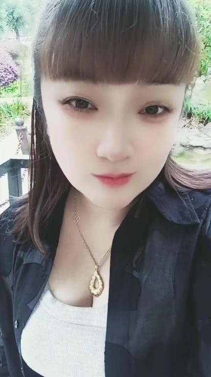 官渡妩媚少妇