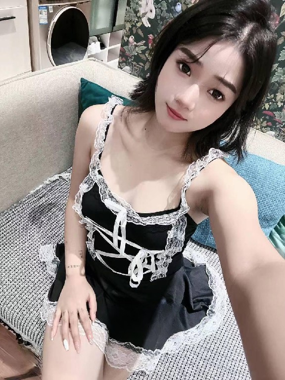 嫩妹三点粉萝莉音