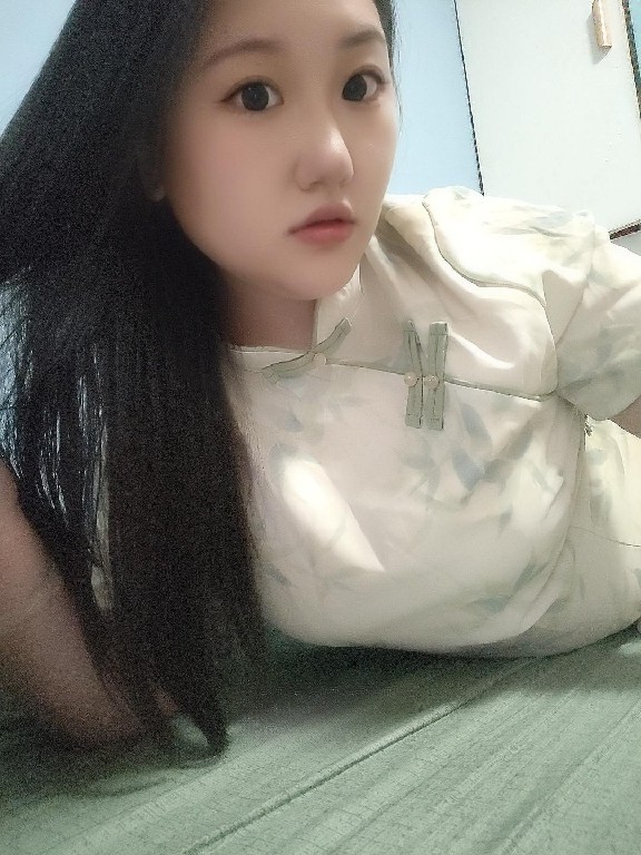 丰满大奶小倩