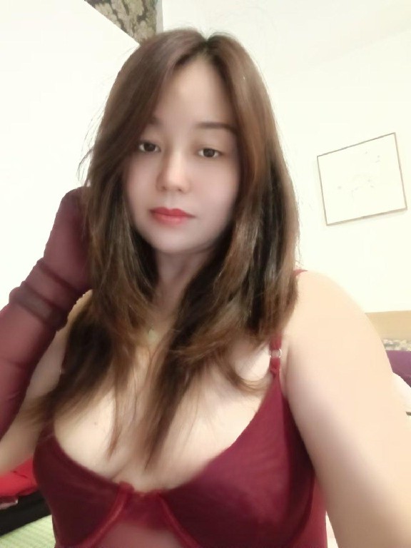 尤物性感御姐
