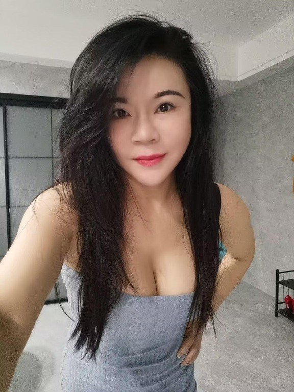 厦门少妇飘雪