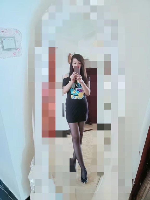 长腿简直小姐姐
