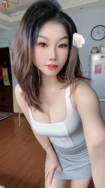 福州白皙小姐姐