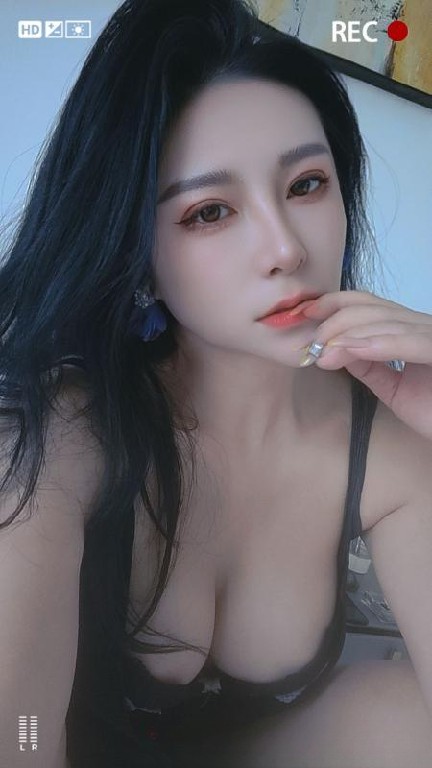 东莞来的御姐型美少妇
